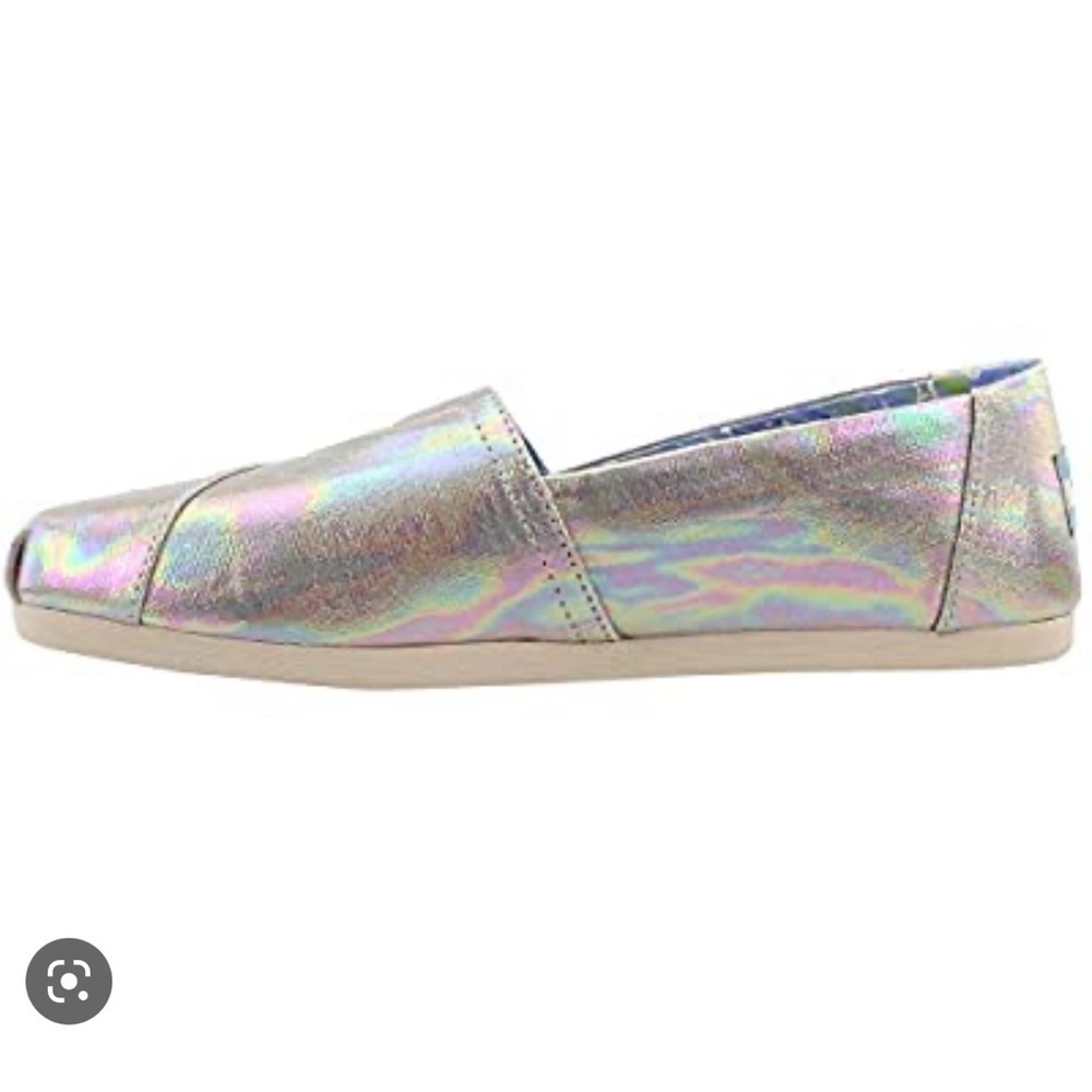 Toms Allargata pearlier metallic grey slip on shoe size 6 flat silver